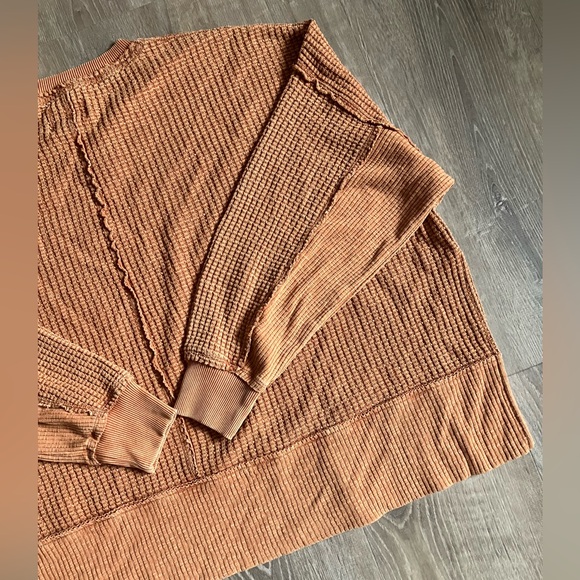 NEW American Eagle Waffle Sweatshirt - Picture 5 of 5